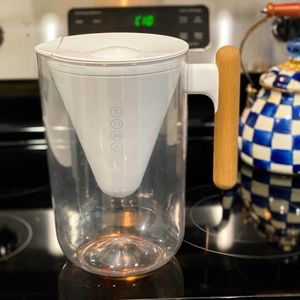 Soma water carafe